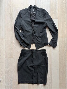 RW&CO Women's Blazer and Skirt Suit Set